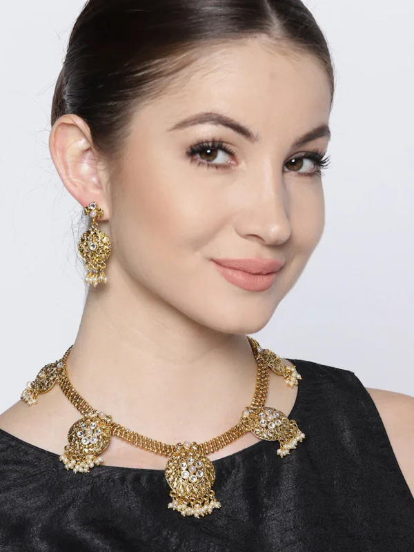 Gold Toned and Off-White Stone Studded Jewellery Set - Image 4