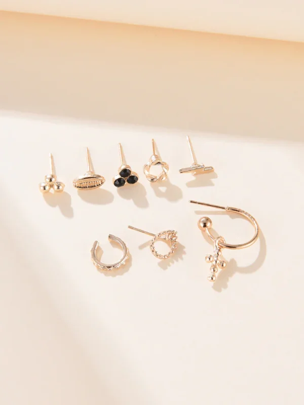 Cool Set of Stud Earrings - Image 2