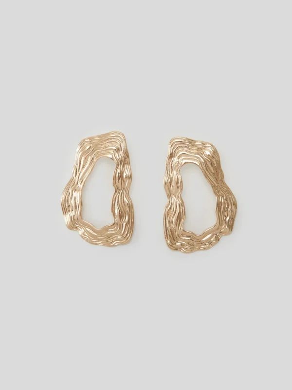 Artificial Gold Color Stud